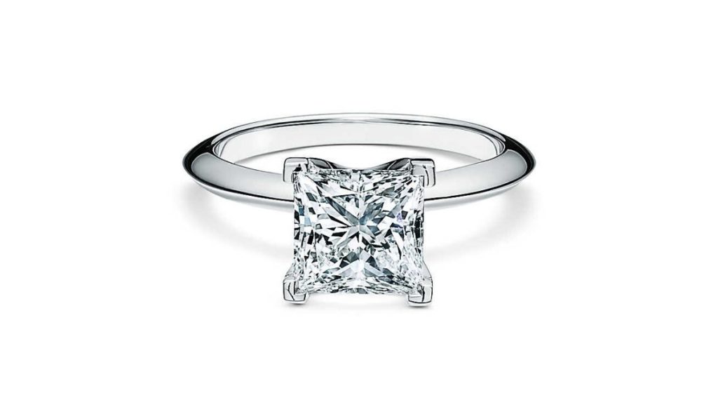 diamond solitaire rings