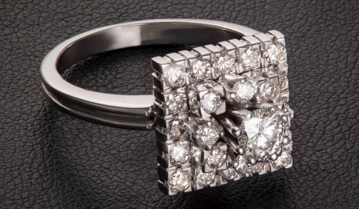how to clean white gold diamond ring vinegar