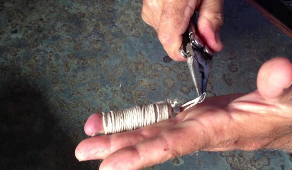 how to remove a ring from the finger